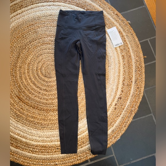 NWT lululemon fast & free sz 4 - Picture 2 of 7